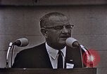 Immagine di Il presidente Lyndon B Johnson United States USA, 1964, secondo 21 filmato di repertorio 65675044256