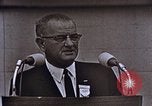 Immagine di Il presidente Lyndon B Johnson United States USA, 1964, secondo 25 filmato di repertorio 65675044256