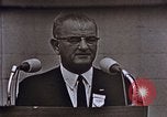 Immagine di Il presidente Lyndon B Johnson United States USA, 1964, secondo 29 filmato di repertorio 65675044256