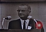 Immagine di Il presidente Lyndon B Johnson United States USA, 1964, secondo 30 filmato di repertorio 65675044256