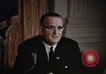 Immagine di Il presidente Lyndon B Johnson Washington DC USA, 1964, secondo 55 filmato di repertorio 65675044259