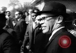 Standbild Martin Luther King Jr auf Bürgerrechte März Selma Alabama USA, 1965, aus Sekunde 28 historischem Filmmaterial Videoclip 65675044289