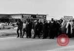 Standbild zweiten Bürgerrechte März von Selma an Montgomery Selma Alabama USA, 1965, aus Sekunde 18 historischem Filmmaterial Videoclip 65675044290
