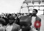 Standbild Bürgerrechte März Selma Alabama USA, 1965, aus Sekunde 11 historischem Filmmaterial Videoclip 65675044292