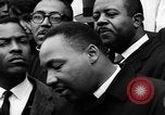 Standbild Martin Luther King Jr Selma Alabama USA, 1965, aus Sekunde 20 historischem Filmmaterial Videoclip 65675044293