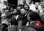Standbild Martin Luther King Jr Selma Alabama USA, 1965, aus Sekunde 42 historischem Filmmaterial Videoclip 65675044293