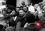 Standbild Martin Luther King Jr Selma Alabama USA, 1965, aus Sekunde 43 historischem Filmmaterial Videoclip 65675044293