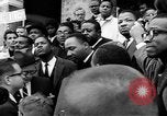 Standbild Martin Luther King Jr Selma Alabama USA, 1965, aus Sekunde 47 historischem Filmmaterial Videoclip 65675044293