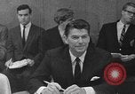 Immagine di Governatore Ronald Reagan California United States USA, 1967, secondo 13 filmato di repertorio 65675044298