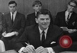 Immagine di Governatore Ronald Reagan California United States USA, 1967, secondo 15 filmato di repertorio 65675044298