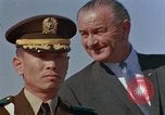 Image Le Président Lyndon B Johnson Corée, 1967, de la seconde 29 séquences d'archives historiques vidéo 65675044310