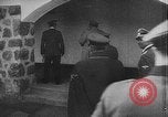 Standbild Adolf Hitler mit Hermann Göring Warschau Polen, 1939, aus Sekunde 15 historischem Filmmaterial Videoclip 65675044317
