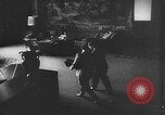Standbild Adolf Hitler mit Hermann Göring Warschau Polen, 1939, aus Sekunde 16 historischem Filmmaterial Videoclip 65675044317