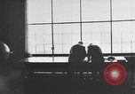 Standbild Adolf Hitler mit Hermann Göring Warschau Polen, 1939, aus Sekunde 26 historischem Filmmaterial Videoclip 65675044317