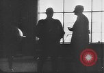 Standbild Adolf Hitler mit Hermann Göring Warschau Polen, 1939, aus Sekunde 43 historischem Filmmaterial Videoclip 65675044317