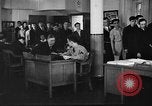Standbild US Army recruitment Center Zweiten Weltkrieg New York United States USA, 1940, aus Sekunde 4 historischem Filmmaterial Videoclip 65675044344