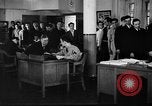 Standbild US Army recruitment Center Zweiten Weltkrieg New York United States USA, 1940, aus Sekunde 6 historischem Filmmaterial Videoclip 65675044344