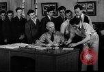 Standbild US Army recruitment Center Zweiten Weltkrieg New York United States USA, 1940, aus Sekunde 8 historischem Filmmaterial Videoclip 65675044344