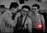 Standbild US Army recruitment Center Zweiten Weltkrieg New York United States USA, 1940, aus Sekunde 12 historischem Filmmaterial Videoclip 65675044344