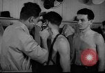 Standbild US Army recruitment Center Zweiten Weltkrieg New York United States USA, 1940, aus Sekunde 14 historischem Filmmaterial Videoclip 65675044344