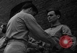 Standbild US Army recruitment Center Zweiten Weltkrieg New York United States USA, 1940, aus Sekunde 29 historischem Filmmaterial Videoclip 65675044344