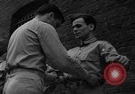 Standbild US Army recruitment Center Zweiten Weltkrieg New York United States USA, 1940, aus Sekunde 30 historischem Filmmaterial Videoclip 65675044344