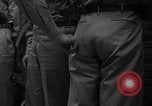 Standbild US Army recruitment Center Zweiten Weltkrieg New York United States USA, 1940, aus Sekunde 34 historischem Filmmaterial Videoclip 65675044344