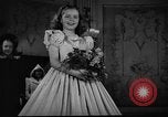 Standbild Schulmädchen Modell Kleidung New York United States USA, 1940, aus Sekunde 16 historischem Filmmaterial Videoclip 65675044346