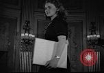 Standbild Schulmädchen Modell Kleidung New York United States USA, 1940, aus Sekunde 34 historischem Filmmaterial Videoclip 65675044346
