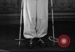 Standbild Schulmädchen Modell Kleidung New York United States USA, 1940, aus Sekunde 36 historischem Filmmaterial Videoclip 65675044346