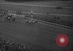 Standbild Vorort Handicap Belmont Park New York USA, 1940, aus Sekunde 37 historischem Filmmaterial Videoclip 65675044347