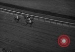 Standbild Vorort Handicap Belmont Park New York USA, 1940, aus Sekunde 41 historischem Filmmaterial Videoclip 65675044347