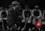Standbild 1890er Baseballteams spielen Reunion-Spiel Newark New Jersey USA, 1940, aus Sekunde 43 historischem Filmmaterial Videoclip 65675044350