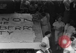 Immagine di Gigante torta corto Lebanon Oregon USA, 1933, secondo 24 filmato di repertorio 65675044357