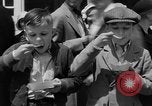Immagine di Gigante torta corto Lebanon Oregon USA, 1933, secondo 49 filmato di repertorio 65675044357