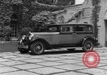 Standbild Brooks Walter Piedmont California USA, 1933, aus Sekunde 27 historischem Filmmaterial Videoclip 65675044359