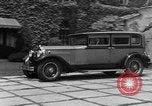 Standbild Brooks Walter Piedmont California USA, 1933, aus Sekunde 28 historischem Filmmaterial Videoclip 65675044359