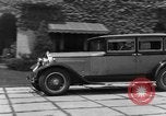 Standbild Brooks Walter Piedmont California USA, 1933, aus Sekunde 29 historischem Filmmaterial Videoclip 65675044359