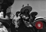 Standbild Spring Festival Santa Anita Mexiko, 1934, aus Sekunde 23 historischem Filmmaterial Videoclip 65675044369