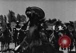 Standbild Spring Festival Santa Anita Mexiko, 1934, aus Sekunde 28 historischem Filmmaterial Videoclip 65675044369