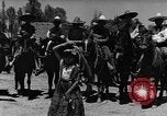 Standbild Spring Festival Santa Anita Mexiko, 1934, aus Sekunde 39 historischem Filmmaterial Videoclip 65675044369