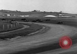Standbild West Coast Track Classic Los Angeles California USA, 1934, aus Sekunde 22 historischem Filmmaterial Videoclip 65675044373