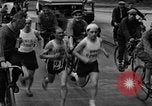 Standbild Gorrebeeck Paris Frankreich, 1930, aus Sekunde 33 historischem Filmmaterial Videoclip 65675044378