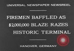 Standbild Feuer im Lagerhaus Hannover Deutschland, 1930, aus Sekunde 5 historischem Filmmaterial Videoclip 65675044380