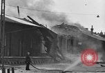 Standbild Feuer im Lagerhaus Hannover Deutschland, 1930, aus Sekunde 41 historischem Filmmaterial Videoclip 65675044380