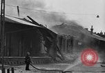 Standbild Feuer im Lagerhaus Hannover Deutschland, 1930, aus Sekunde 43 historischem Filmmaterial Videoclip 65675044380