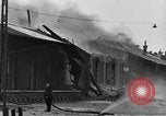 Standbild Feuer im Lagerhaus Hannover Deutschland, 1930, aus Sekunde 46 historischem Filmmaterial Videoclip 65675044380