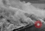 Standbild Feuer im Lagerhaus Hannover Deutschland, 1930, aus Sekunde 52 historischem Filmmaterial Videoclip 65675044380