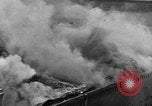 Standbild Feuer im Lagerhaus Hannover Deutschland, 1930, aus Sekunde 54 historischem Filmmaterial Videoclip 65675044380