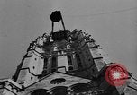 Standbild 20 Tonnen schwere Glocke New York City USA, 1930, aus Sekunde 46 historischem Filmmaterial Videoclip 65675044383